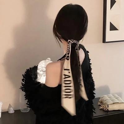 红头发的阿里比 剧照